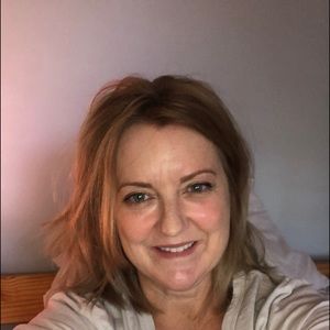 Meet your Posher, Faith a.